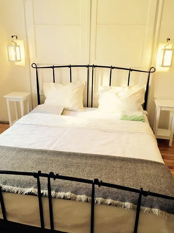 Interhost Guest Rooms And Apartments Σόφια Πανσιόν