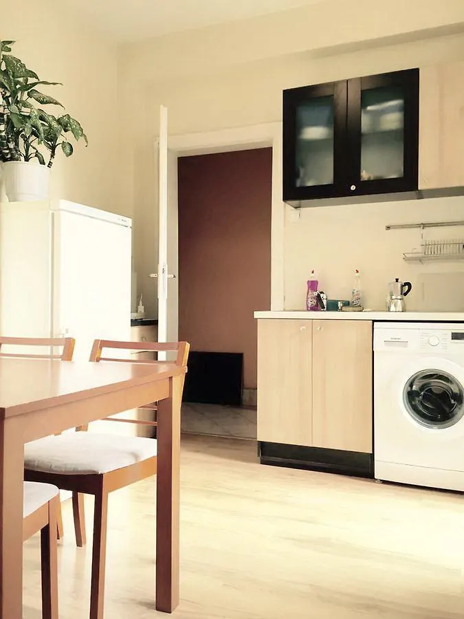 Interhost Guest Rooms And Apartments Σόφια