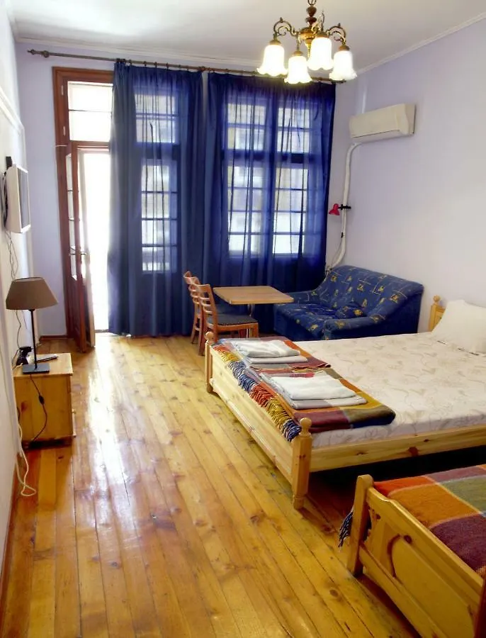 Interhost Guest Rooms And Apartments Sofia