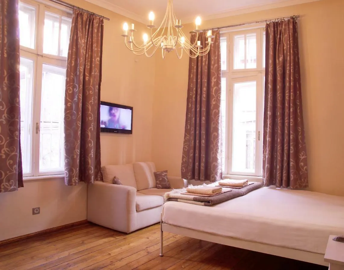 Interhost Guest Rooms And Apartments Sofia
